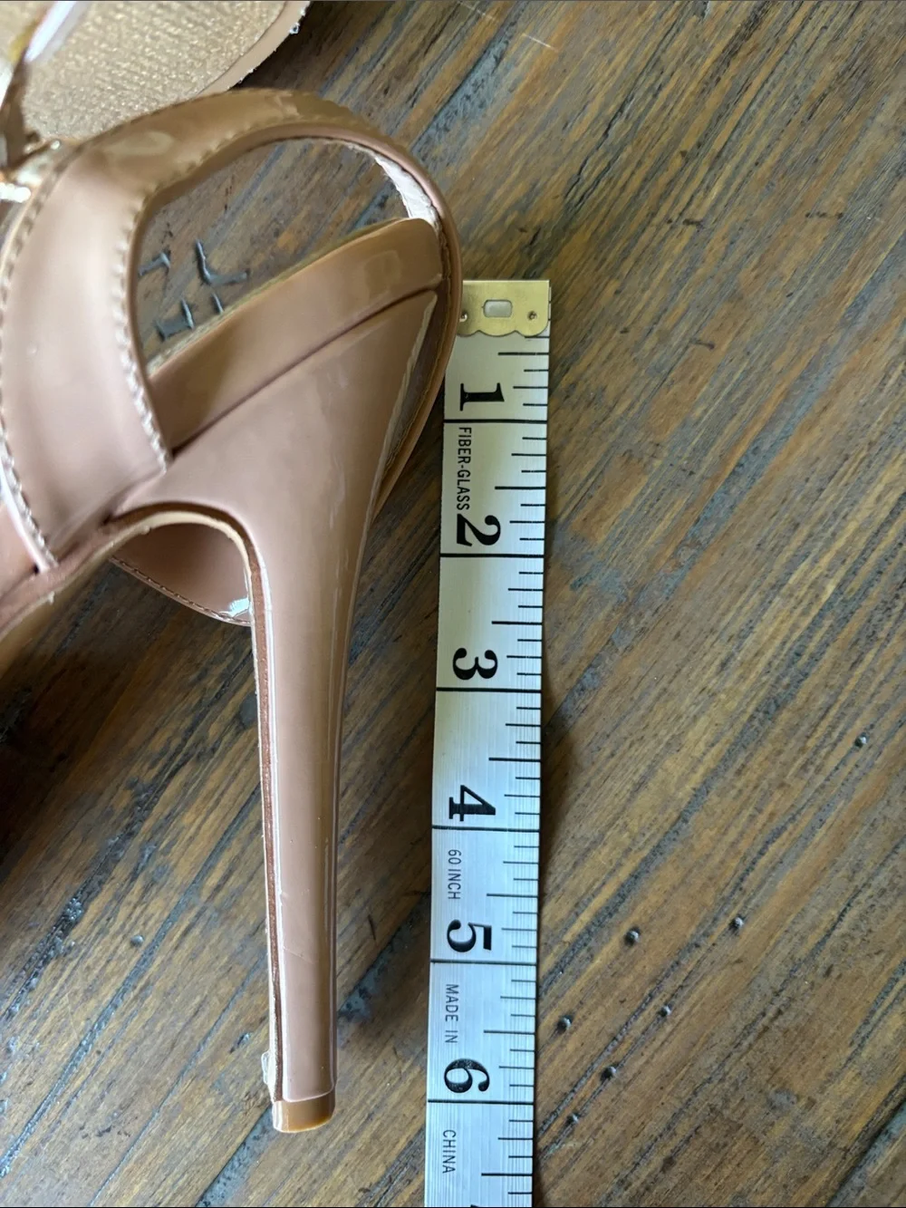 Light tan size 38 (women’s 7.5) 6” heels